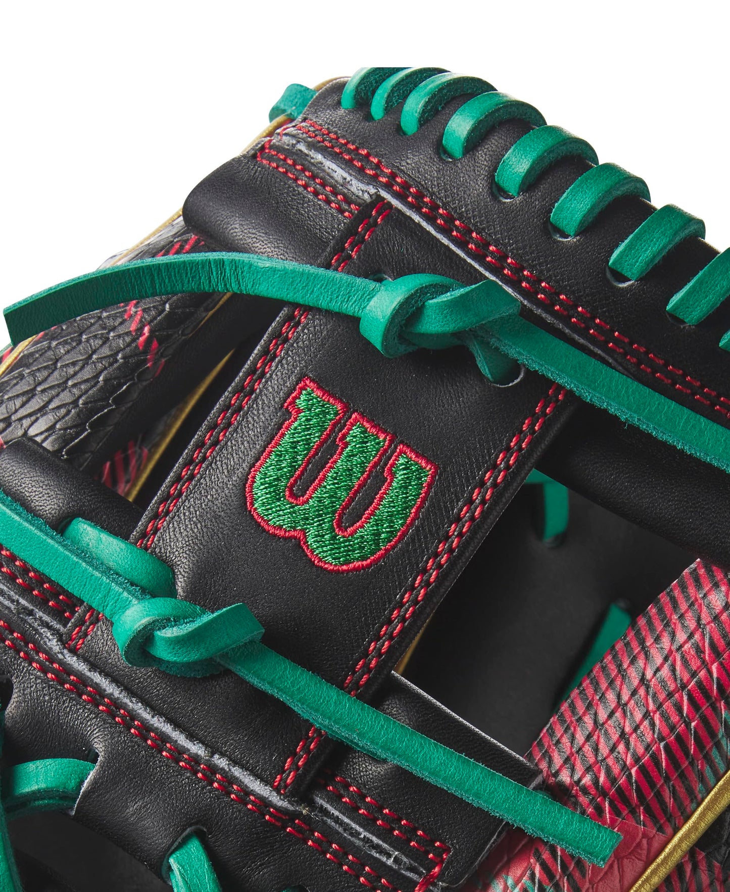 Wilson 2024 Christmas Plaid A2000 1786SS 11.5” Infield Baseball Glove - Right Hand Throw